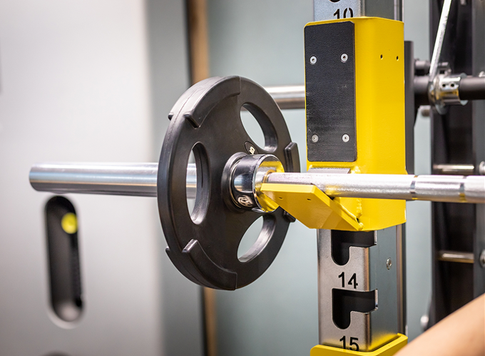 パーソナルジム　個別指導　トレーニング　ファスティング　筋肉